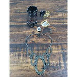 Assorted‎ Lot Of Gold & Pewter Tone Jewelry, ring, earring, necklace, bracelet